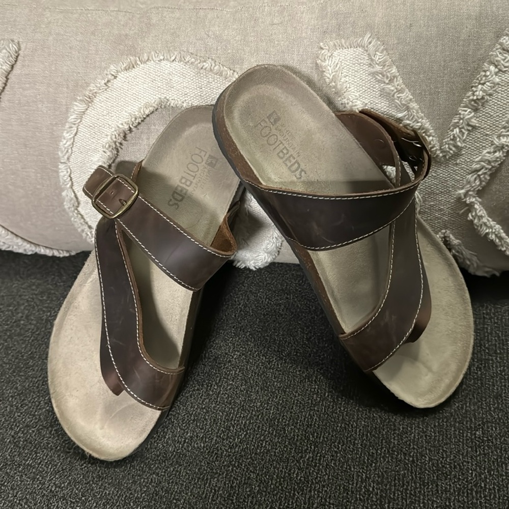 White Mountain - image 1